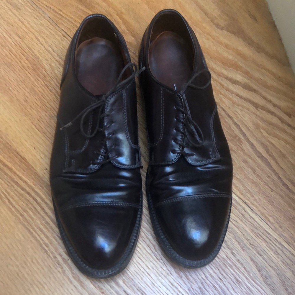 Alden Cordovan shoes. 9D. Previously warn.